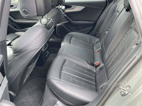 Used 2025 Audi A5 2.0T Premium Plus image 9