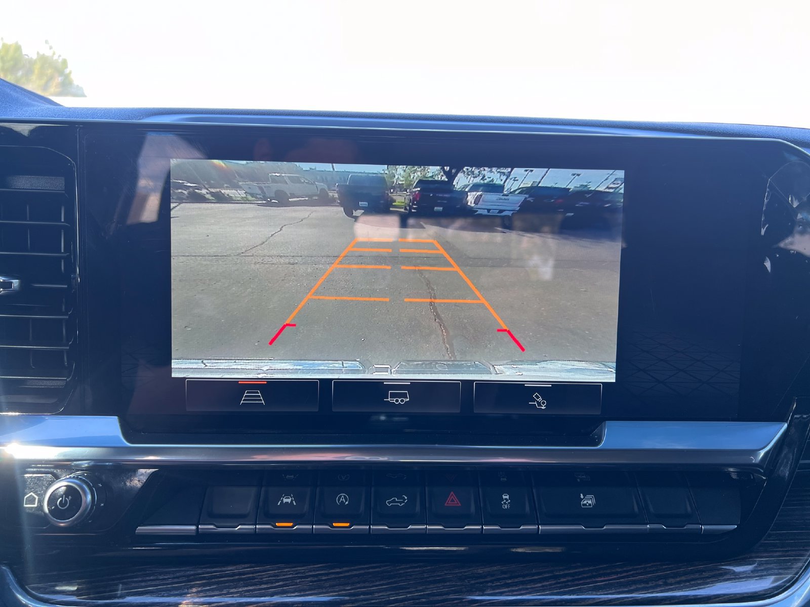 Used 2025 GMC Sierra 1500 Elevation w/ Preferred Package AWD/4WD image 19
