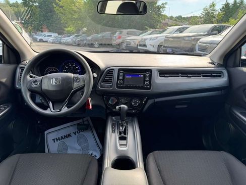 Used 2016 Honda HR-V LX image 25