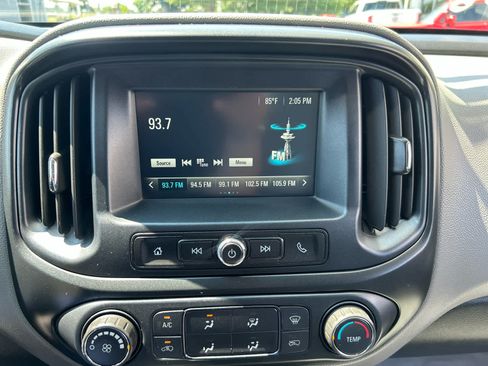 Used 2017 Chevrolet Colorado W/T w/ WT Convenience Package AWD/4WD image 16