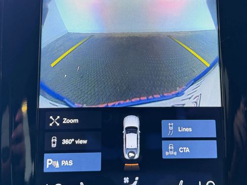 Used 2018 Volvo S90 T5 Momentum w/ Convenience Package image 27