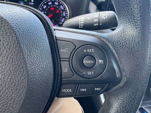 Used 2019 Toyota RAV4 LE w/ All Weather Liner Package AWD/4WD image 12
