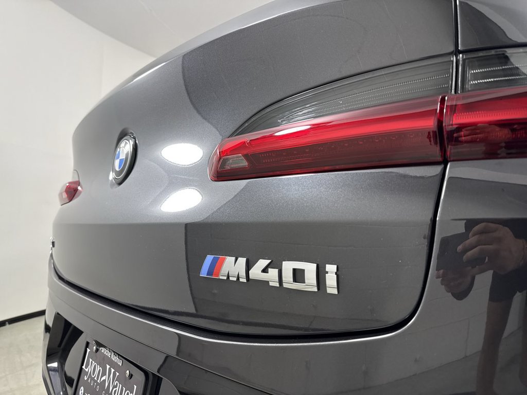 Used 2024 BMW X4 M40i AWD/4WD image 19