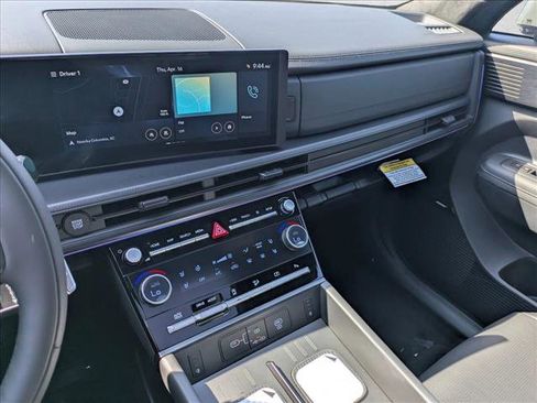 New 2026 Hyundai Santa Fe Calligraphy FWD image 12