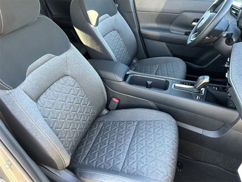 New 2026 Nissan Kicks SV image 10