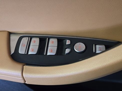 Used 2023 BMW X3 xDrive30i w/ Convenience Package image 10