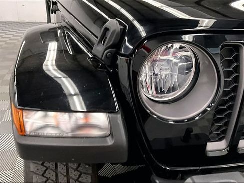Used 2021 Jeep Gladiator Sport w/ Quick Order Package 24Q 80Th AWD/4WD image 32