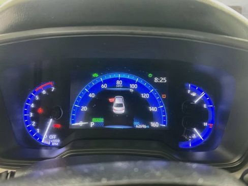 Used 2020 Toyota Corolla LE FWD image 15
