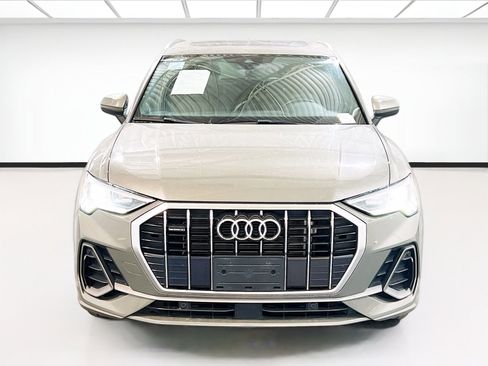 Used 2023 Audi Q3 2.0T Premium image 2