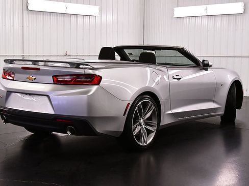 Used 2017 Chevrolet Camaro LT w/ RS Package RWD image 7