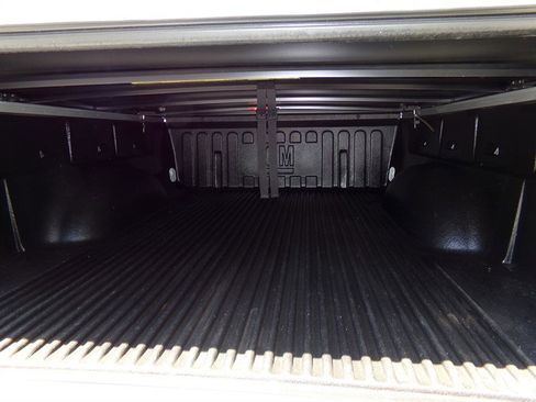 Used 2012 Chevrolet Colorado W/T RWD image 12