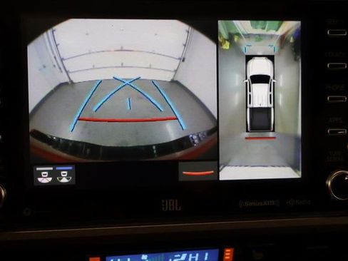 Used 2020 Toyota Tacoma TRD Sport image 29