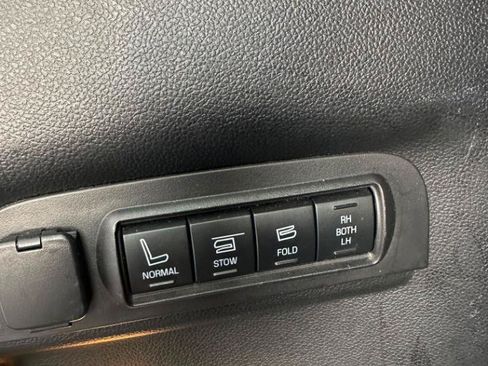 Used 2016 Ford Explorer Sport w/ Equipment Group 401A AWD/4WD image 23
