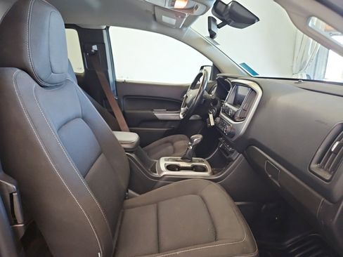 Used 2022 Chevrolet Colorado LT w/ Fleet Safety Package RWD image 11