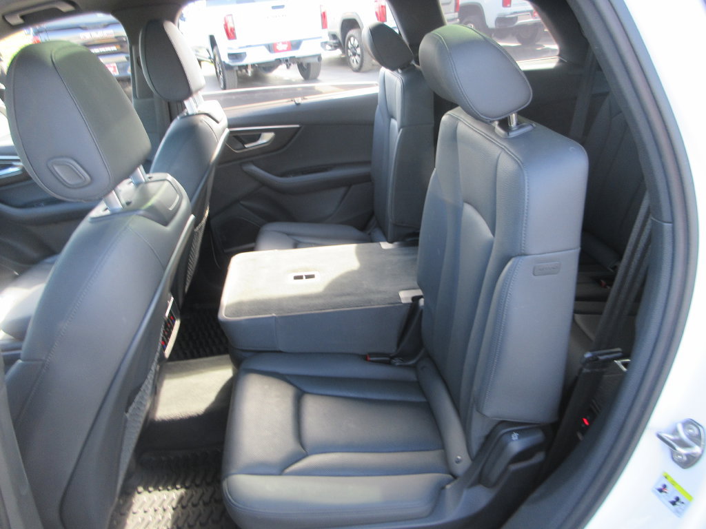 Used 2023 Audi Q7 3.0T Prestige AWD/4WD image 20