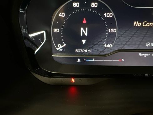 Used 2022 GMC Yukon XL Denali image 16