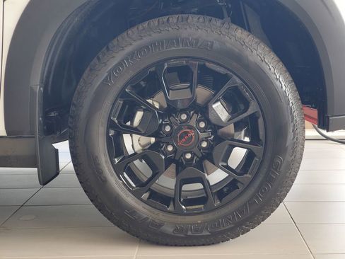 New 2025 Nissan Armada PRO-4X image 5