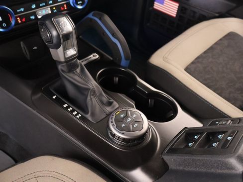 Used 2021 Ford Bronco Wildtrak image 10