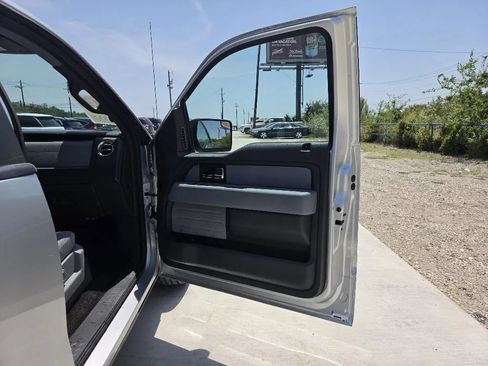Used 2014 Ford F150 XLT w/ XLT Chrome Package RWD image 22