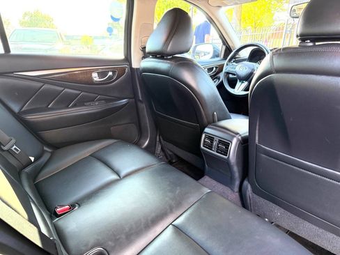 Used 2019 INFINITI Q50 Luxe w/ Cargo Package (L96) RWD image 15