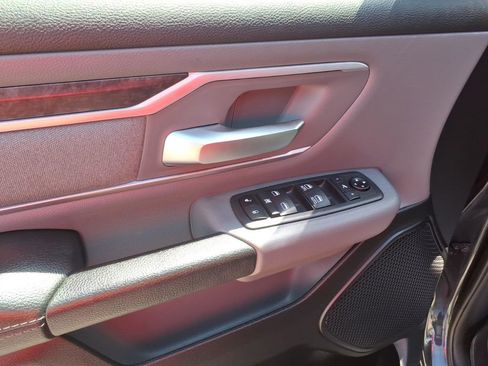 Used 2021 RAM 1500 Big Horn AWD/4WD image 11