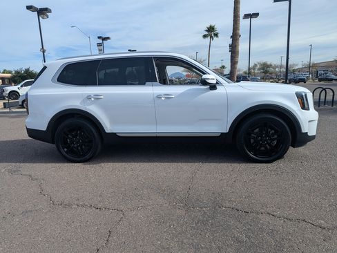 Certified 2023 Kia Telluride SX image 2
