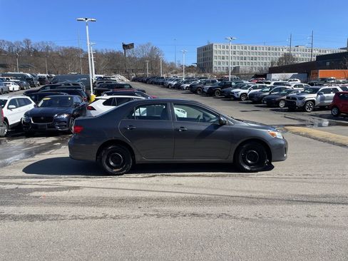 Used 2013 Toyota Corolla L image 7