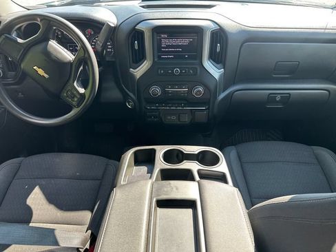 Certified 2024 Chevrolet Silverado 1500 Custom AWD/4WD image 18