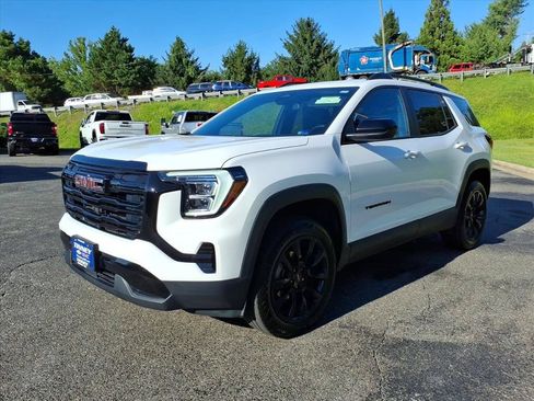Used 2026 GMC Terrain Elevation w/ Elevation Premium Package AWD/4WD image 7