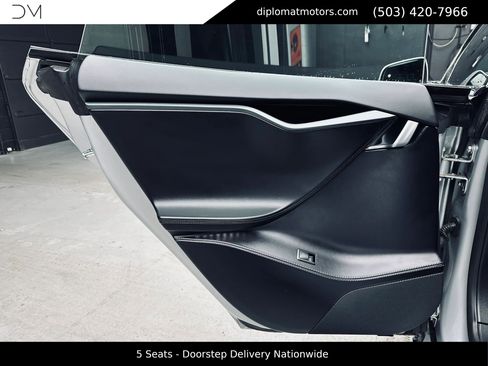 Used 2018 Tesla Model S 100D image 27