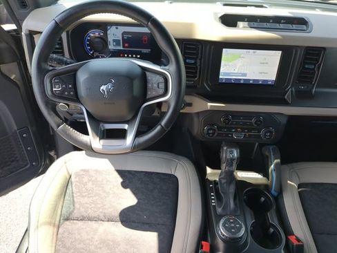 Used 2021 Ford Bronco Wildtrak AWD/4WD image 17