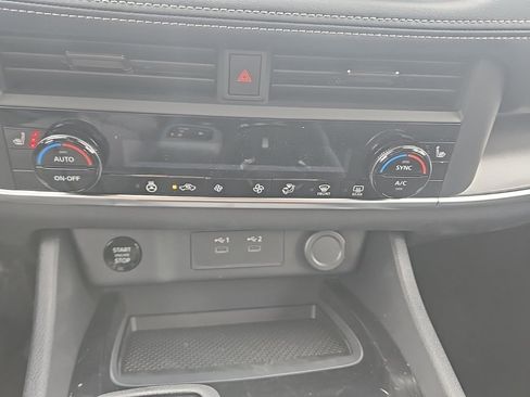 New 2026 Nissan Rogue SV image 15