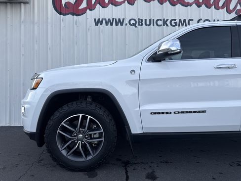 Used 2018 Jeep Grand Cherokee Limited image 4