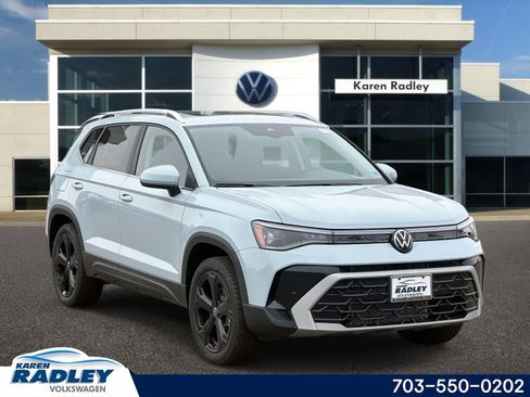 New 2026 Volkswagen Taos SEL AWD/4WD image 1