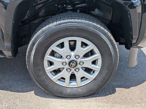Used 2025 Toyota Tacoma SR w/ SR Upgrade Package RWD image 10