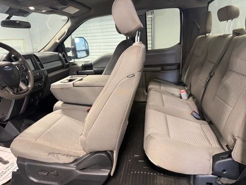 Used 2021 Ford F350 4x4 SuperCab Super Duty image 18