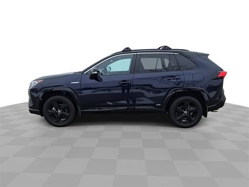 Used 2021 Toyota RAV4 XSE image 5