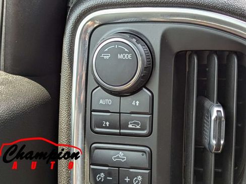 Used 2021 Chevrolet Silverado 1500 LT AWD/4WD image 27