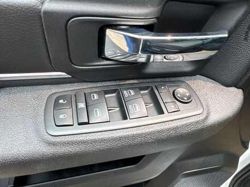 Used 2021 RAM 1500 Warlock AWD/4WD image 9
