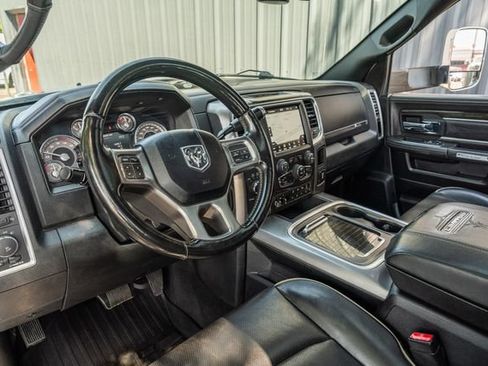 Used 2018 RAM 3500 Laramie Longhorn AWD/4WD image 23