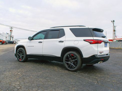 Used 2023 Chevrolet Traverse Premier w/ Redline Edition image 7