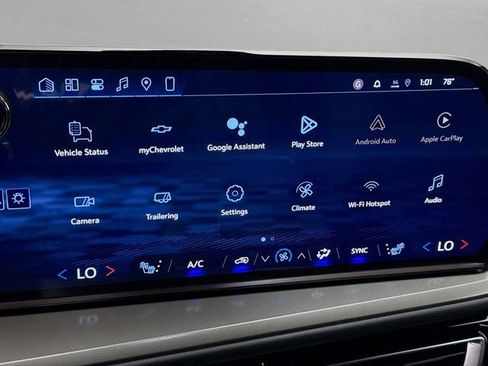 New 2026 Chevrolet Traverse LT w/ Driver Confidence Package image 17