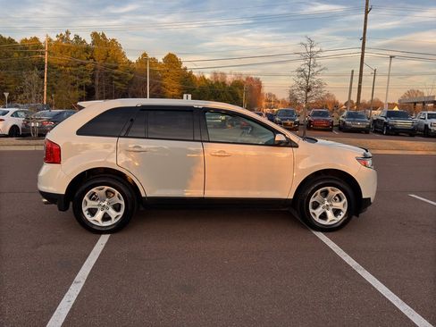 Used 2013 Ford Edge SEL image 4