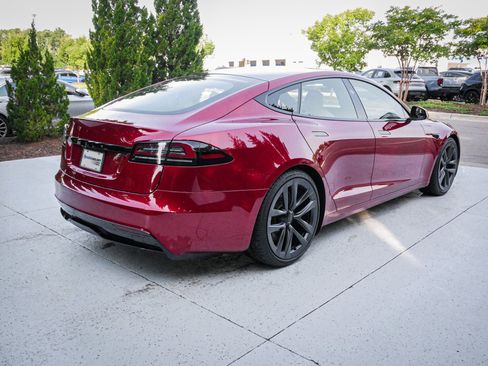 Used 2024 Tesla Model S AWD/4WD image 11