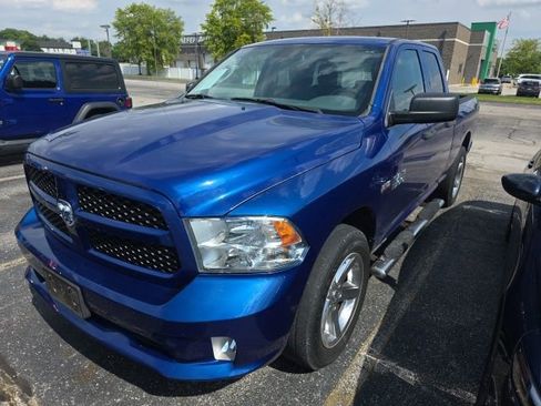 Used 2015 RAM 1500 Express AWD/4WD image 1