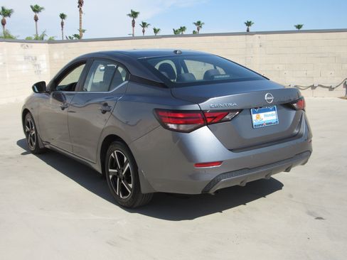 Used 2025 Nissan Sentra SV w/ All-Weather Package FWD image 6