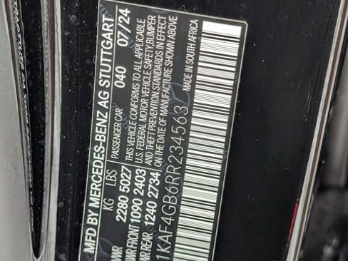 Used 2024 Mercedes-Benz C 300 Sedan image 34