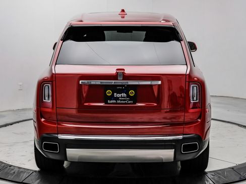 Used 2019 Rolls-Royce Cullinan AWD/4WD image 16