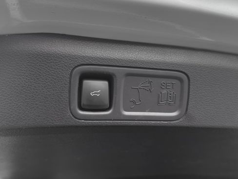 Used 2024 Ford Expedition Max King Ranch image 10