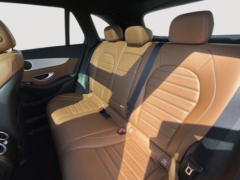 Used 2022 Mercedes-Benz GLC 43 AMG 4MATIC image 19